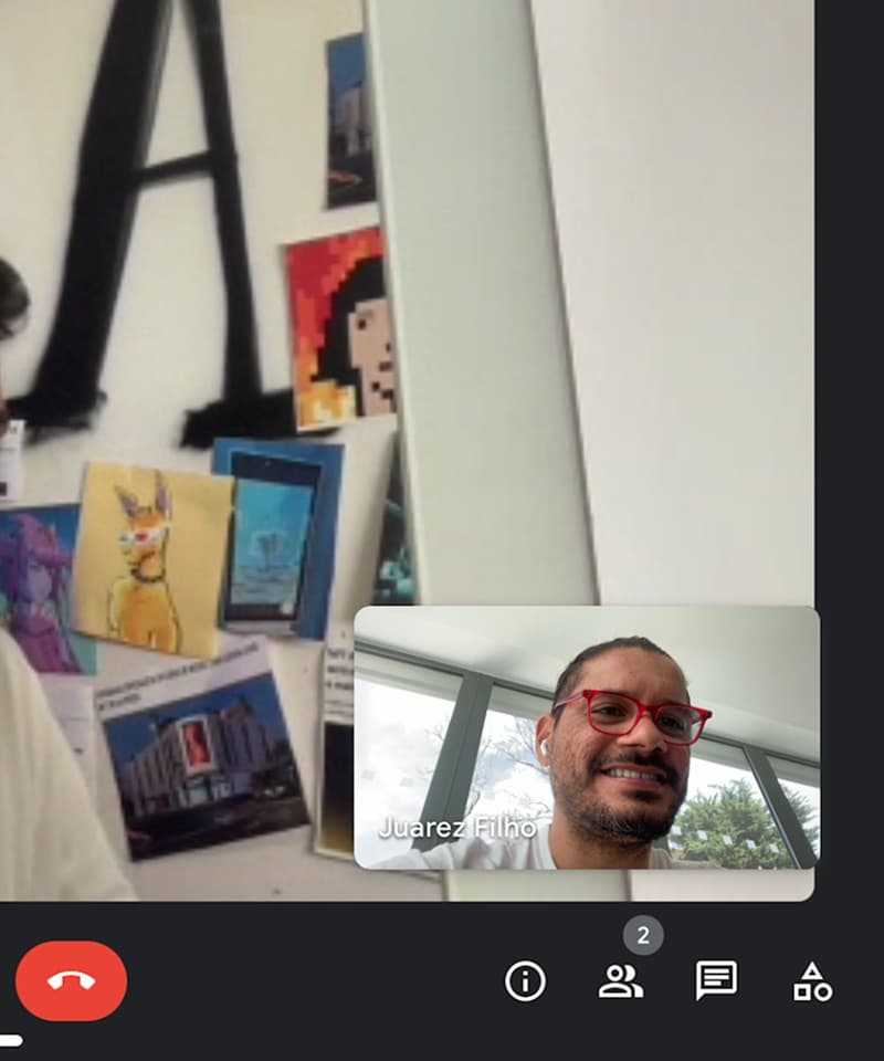 Live customer interview.
Tracking what to ask next.